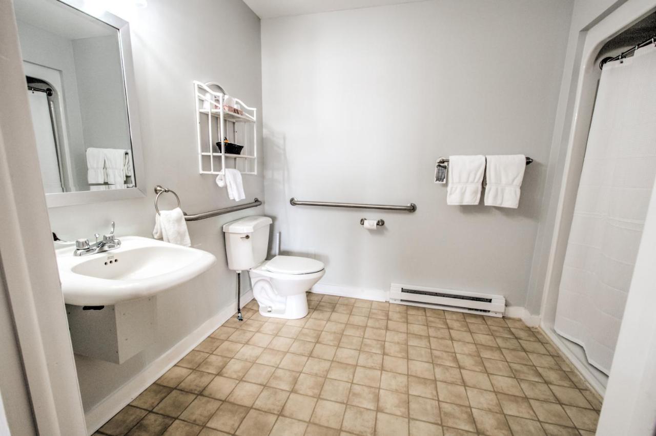 East Shore Lodging Hawley المظهر الخارجي الصورة